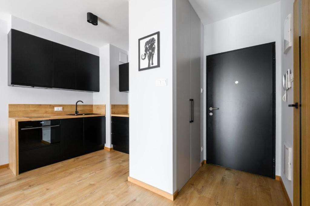 Grzybowska Inter-apartments Appartamento Varsavia