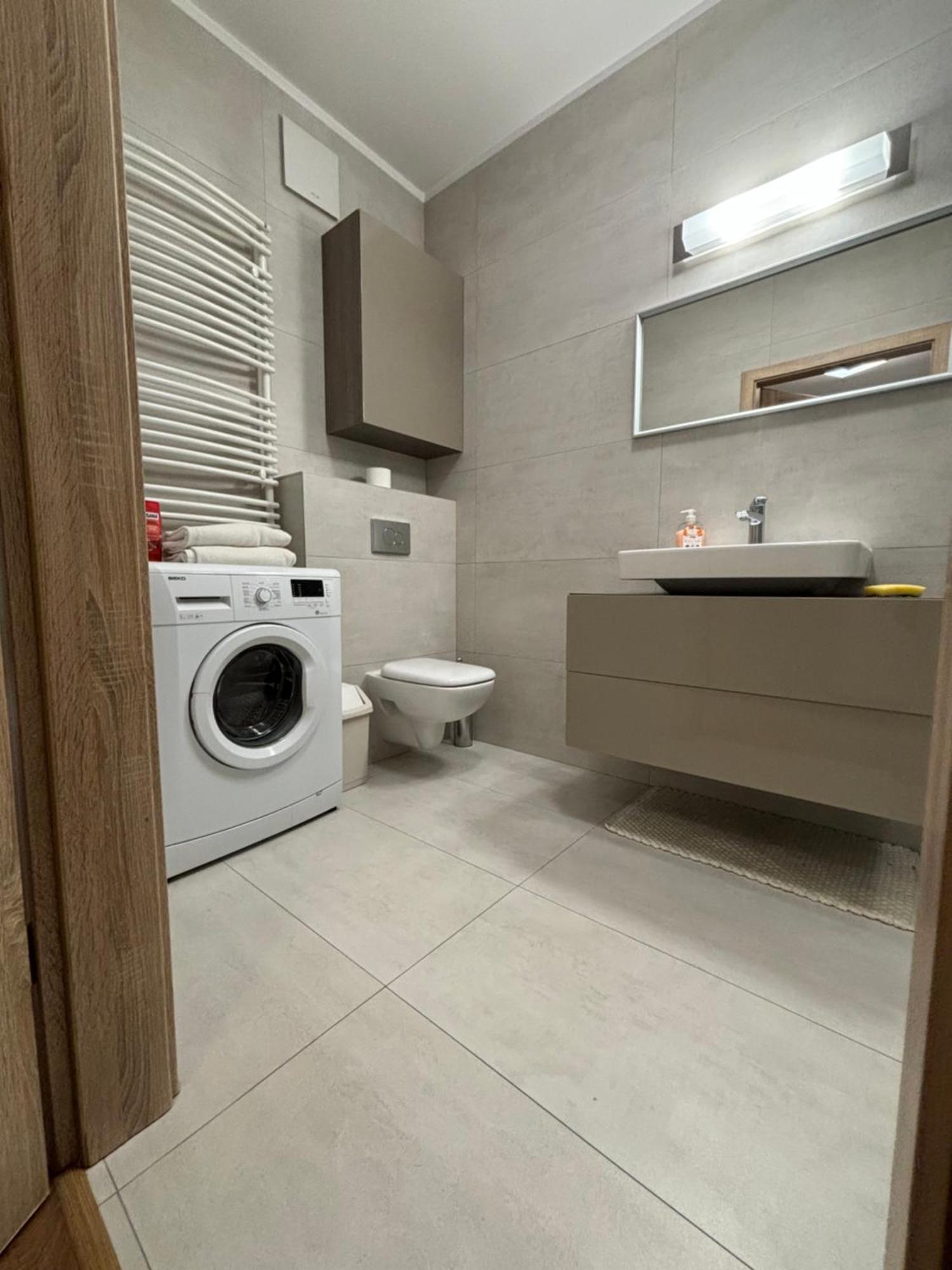 Grzybowska Inter-apartments Appartamento *